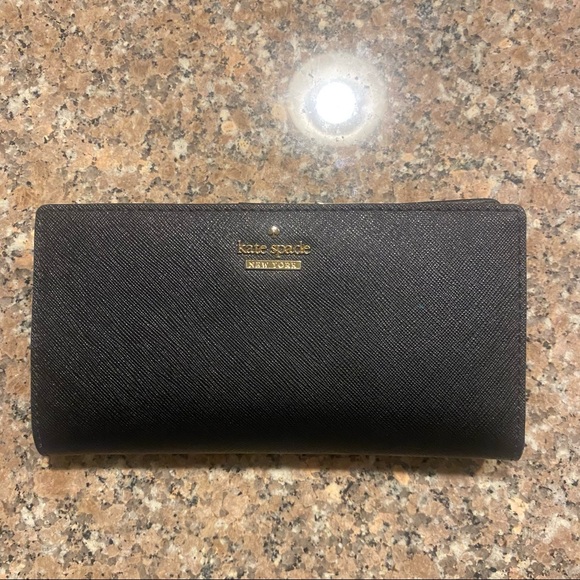 Kate spade wallet🖤 - Picture 1 of 3